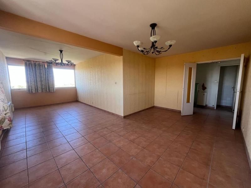 Appartement - 75 m² - 3 pièces