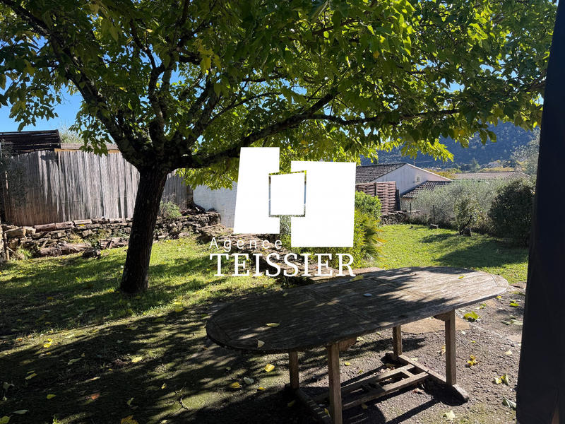 Maison - 74 m² - 6 pièces