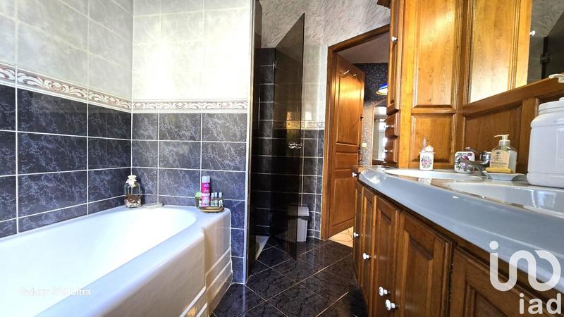 Maison de ville - 175 m² - 8 pièces