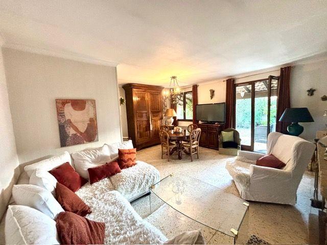 Villa - 90 m² - 4 pièces