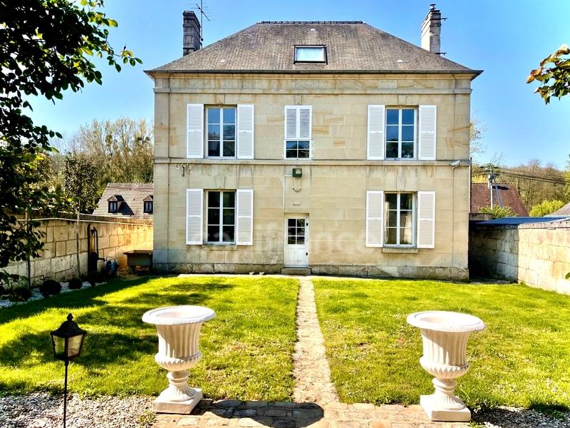 Maison bourgeoise - 152 m² - 7 pièces
