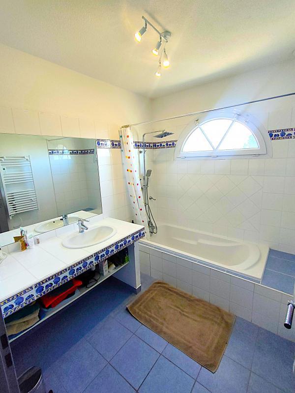 Maison - 195 m² - 5 pièces