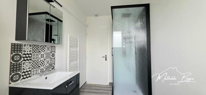 Maison - 84 m² - 4 pièces