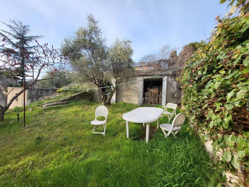 Terrain constructible - 127 m²