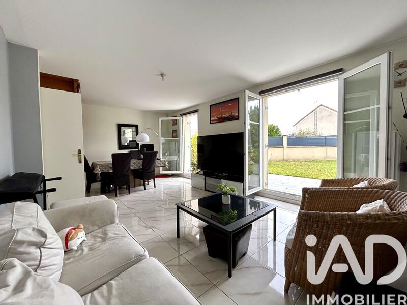 Maison - 79 m² - 5 pièces