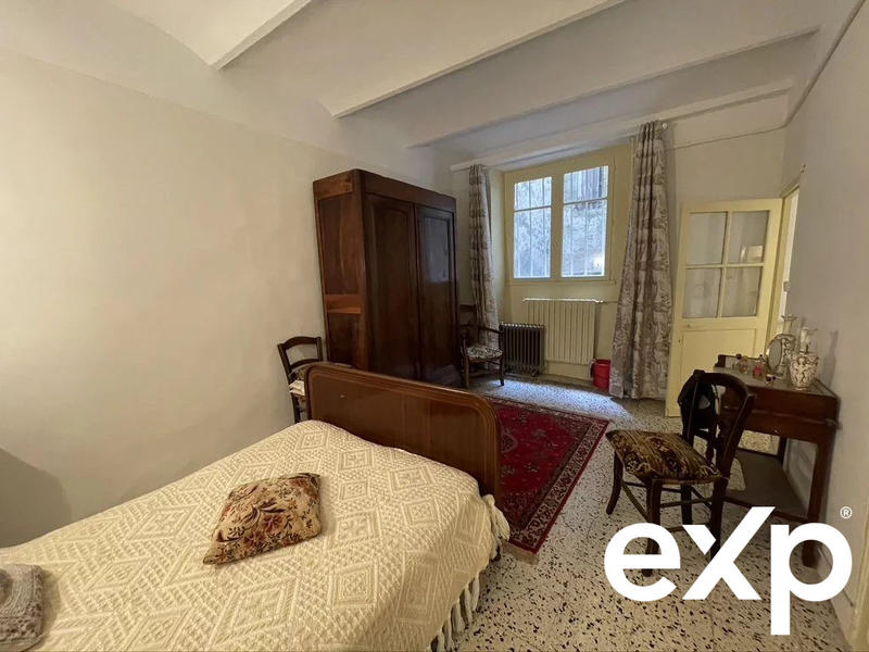 Maison traditionnelle - 92 m² - 4 pièces