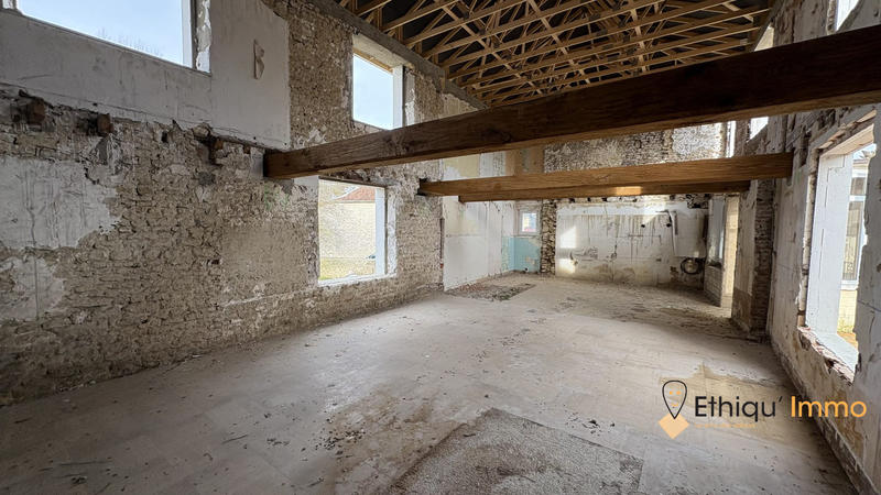 Maison ancienne - 80 m² - 1 pièce