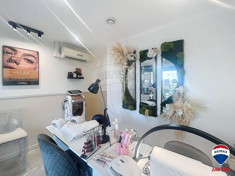 Local commercial - 22 m² - 3 pièces