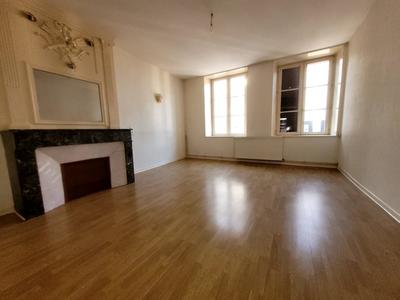 Appartement - 108 m² - 4 pièces