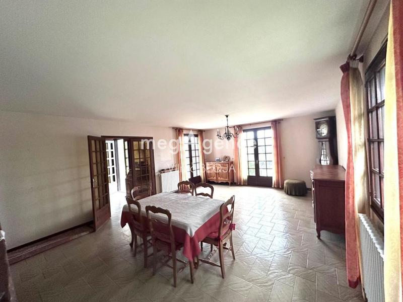 Maison - 111 m² - 4 pièces