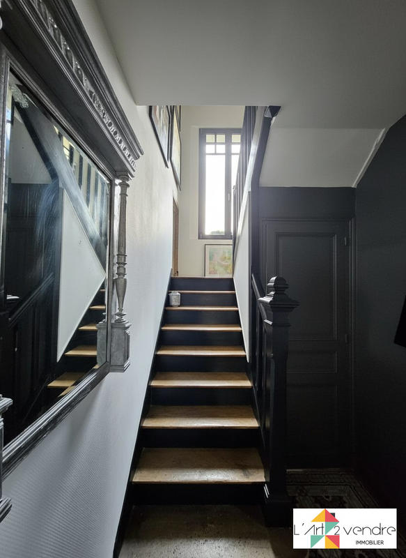 Maison - 111 m² - 6 pièces