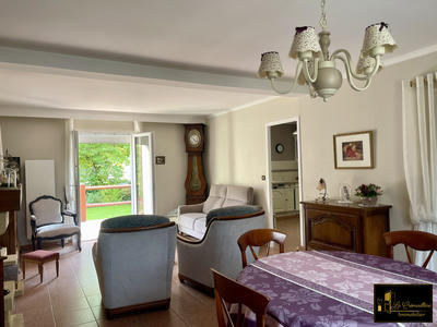 Maison - 107 m² - 5 pièces