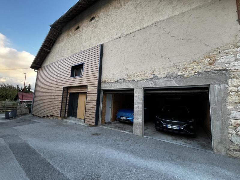 Maison - 254 m² - 7 pièces