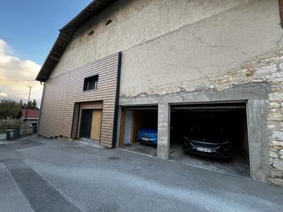 Maison - 254 m² - 7 pièces