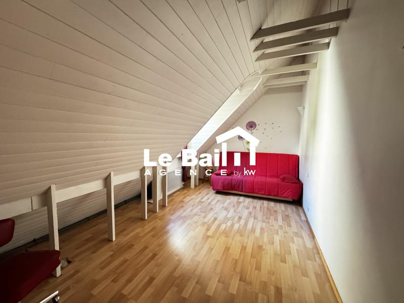 Maison - 160 m² - 8 pièces