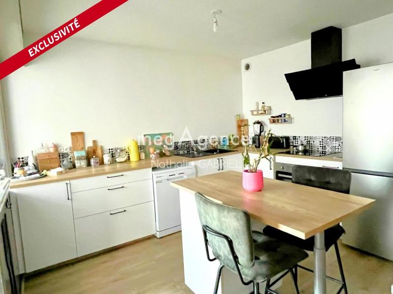 Appartement - 92 m² - 5 pièces