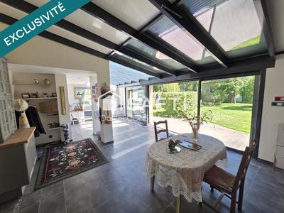 Maison - 156 m² - 7 pièces
