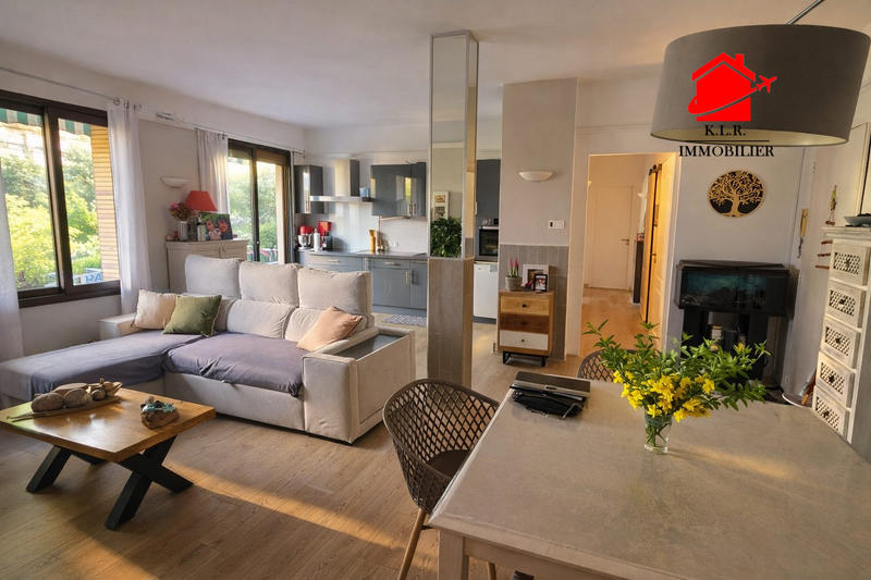 Appartement - 88 m² - 4 pièces