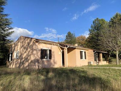 Maison traditionnelle - 133 m² - 6 pièces