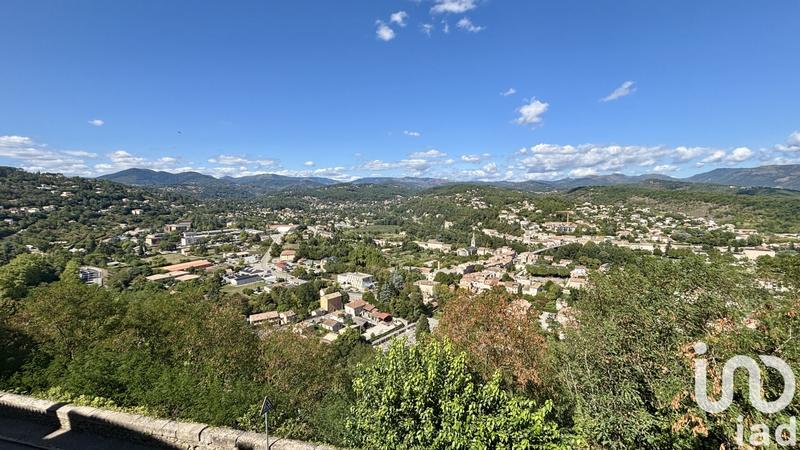 Appartement - 91 m² - 3 pièces