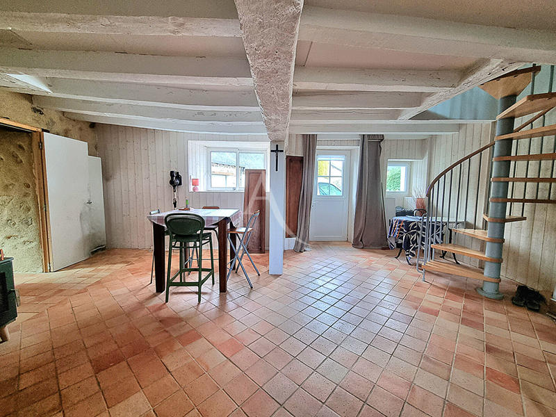 Maison - 72 m² - 4 pièces