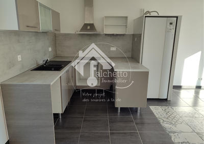 Maison - 62 m² - 3 pièces