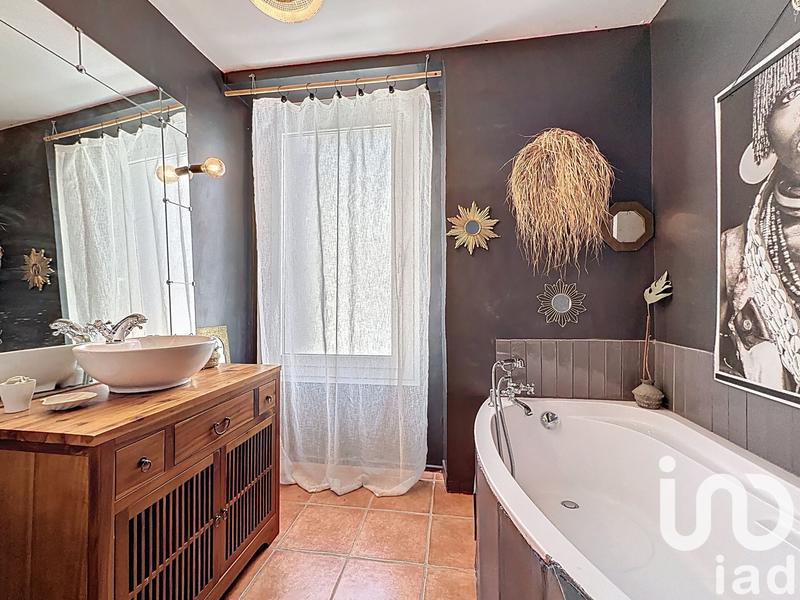 Maison de ville - 180 m² - 8 pièces