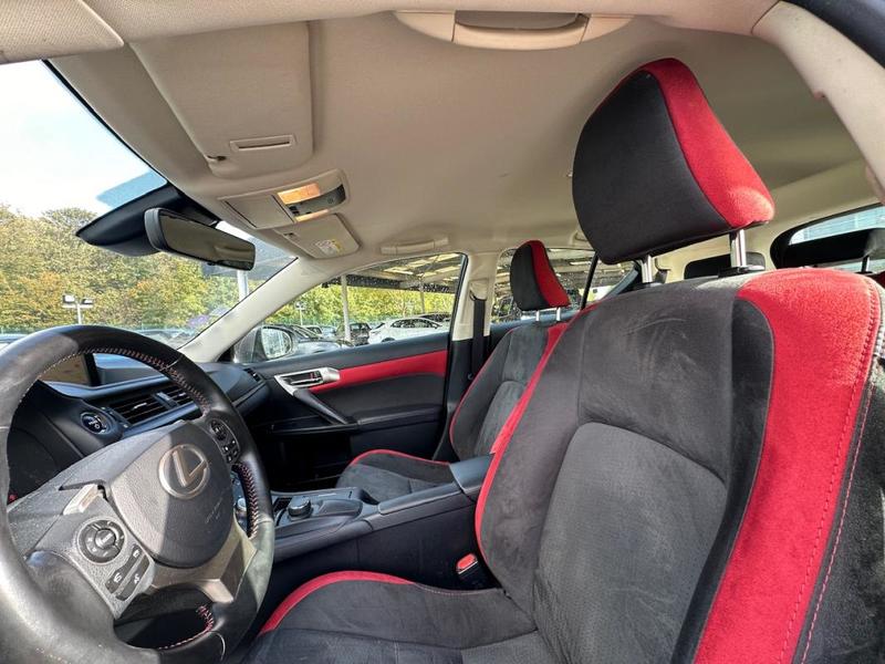 Lexus Ct 200h (3) Pack Business Auto