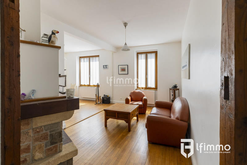 Maison - 142 m² - 6 pièces