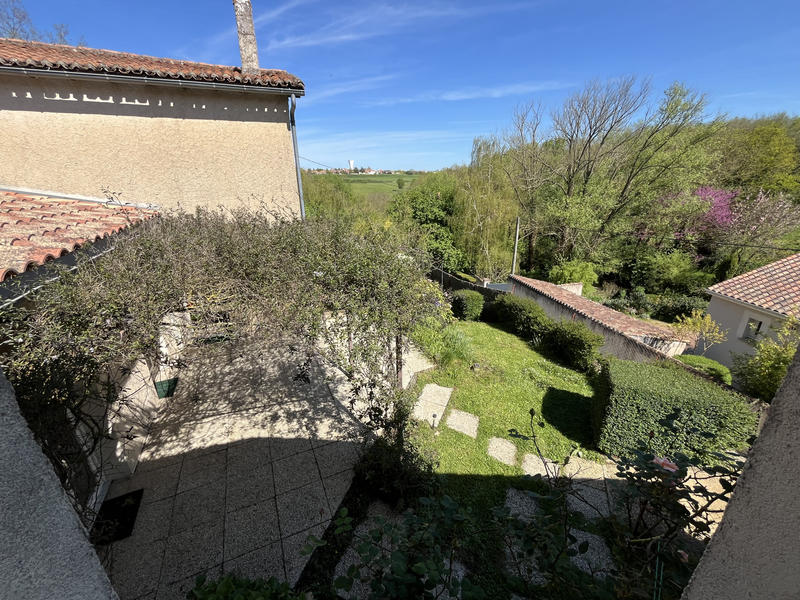 Maison - 172 m² - 8 pièces