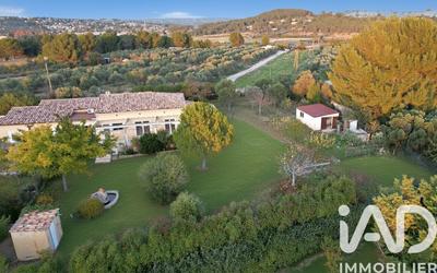 Maison - 140 m² - 4 pièces