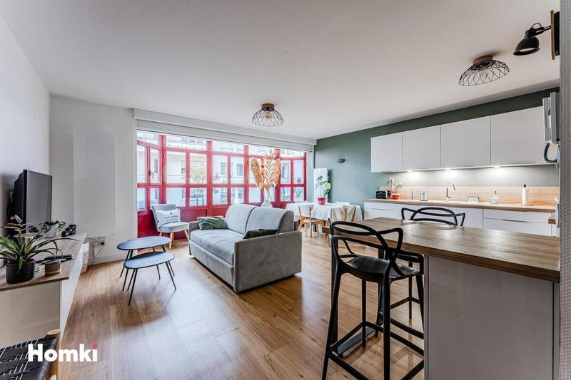 Appartement - 61 m² - 2 pièces