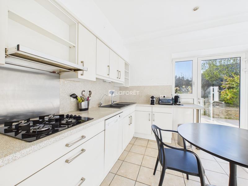 Maison - 152 m² - 7 pièces