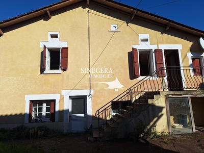 Maison - 90 m² - 6 pièces