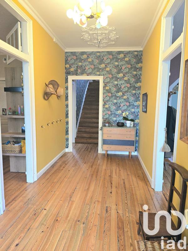 Maison - 187 m² - 6 pièces