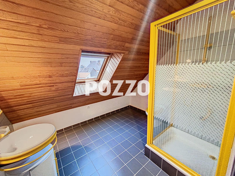 Maison - 194 m² - 7 pièces