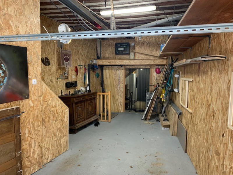 Maison - 256 m² - 9 pièces