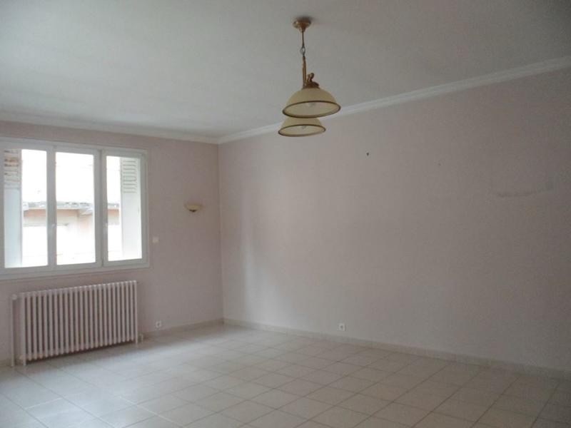 Maison traditionnelle - 106 m² - 4 pièces