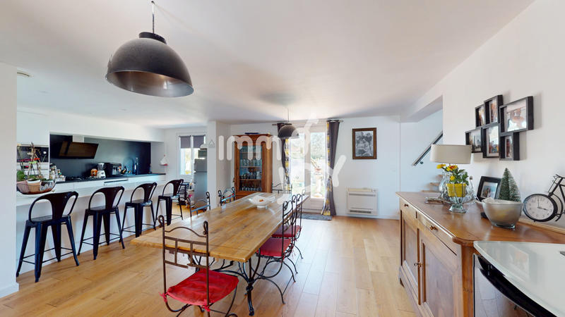 Maison - 130 m² - 5 pièces