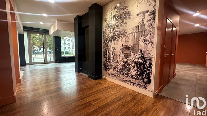 Local commercial - 111 m²