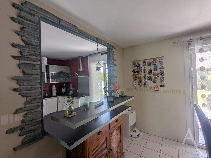 Maison - 95 m² - 6 pièces