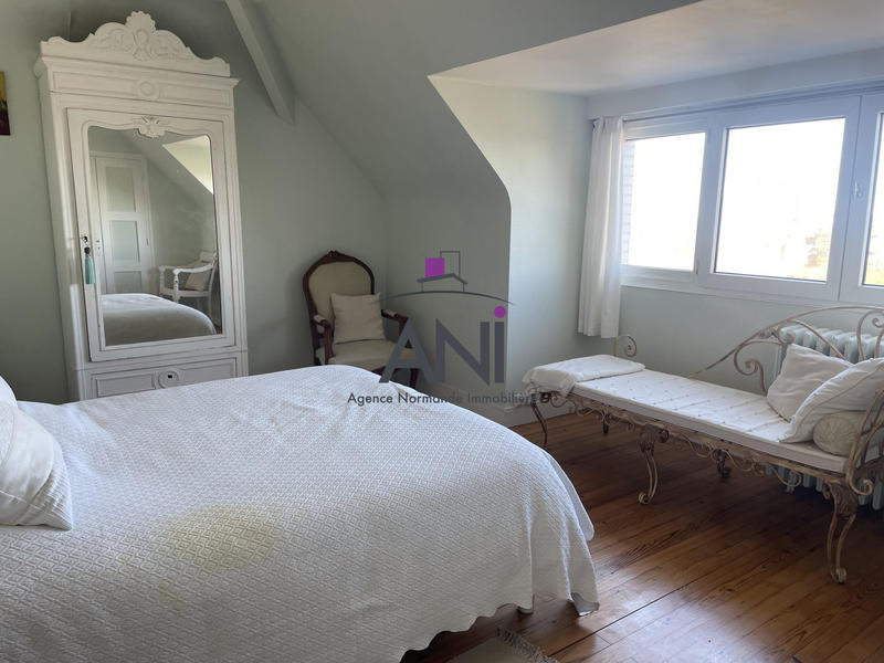 Maison - 171 m² - 8 pièces