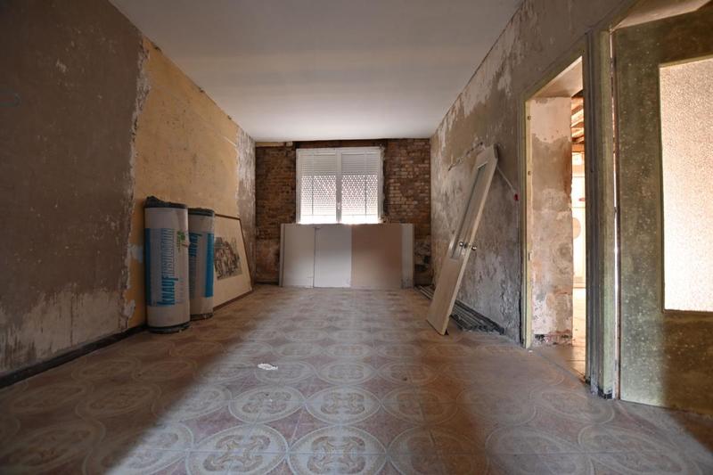 Maison - 289 m² - 2 pièces