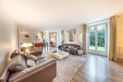 Appartement - 172 m² - 6 pièces