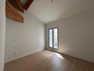 Appartement - 100 m² - 4 pièces