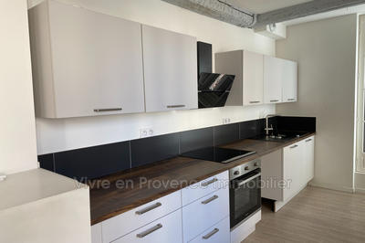 Appartement - 86 m² - 4 pièces