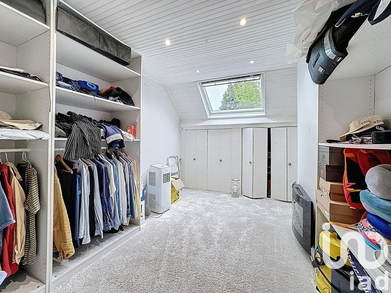 Maison - 180 m² - 8 pièces