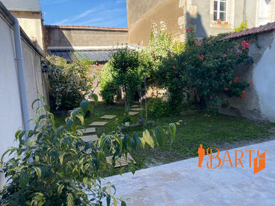 Maison ancienne - 181 m² - 7 pièces