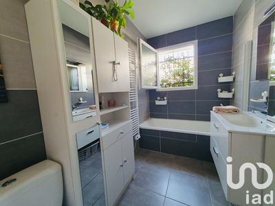 Maison - 83 m² - 4 pièces