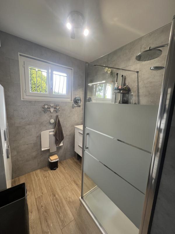 Maison - 140 m² - 7 pièces